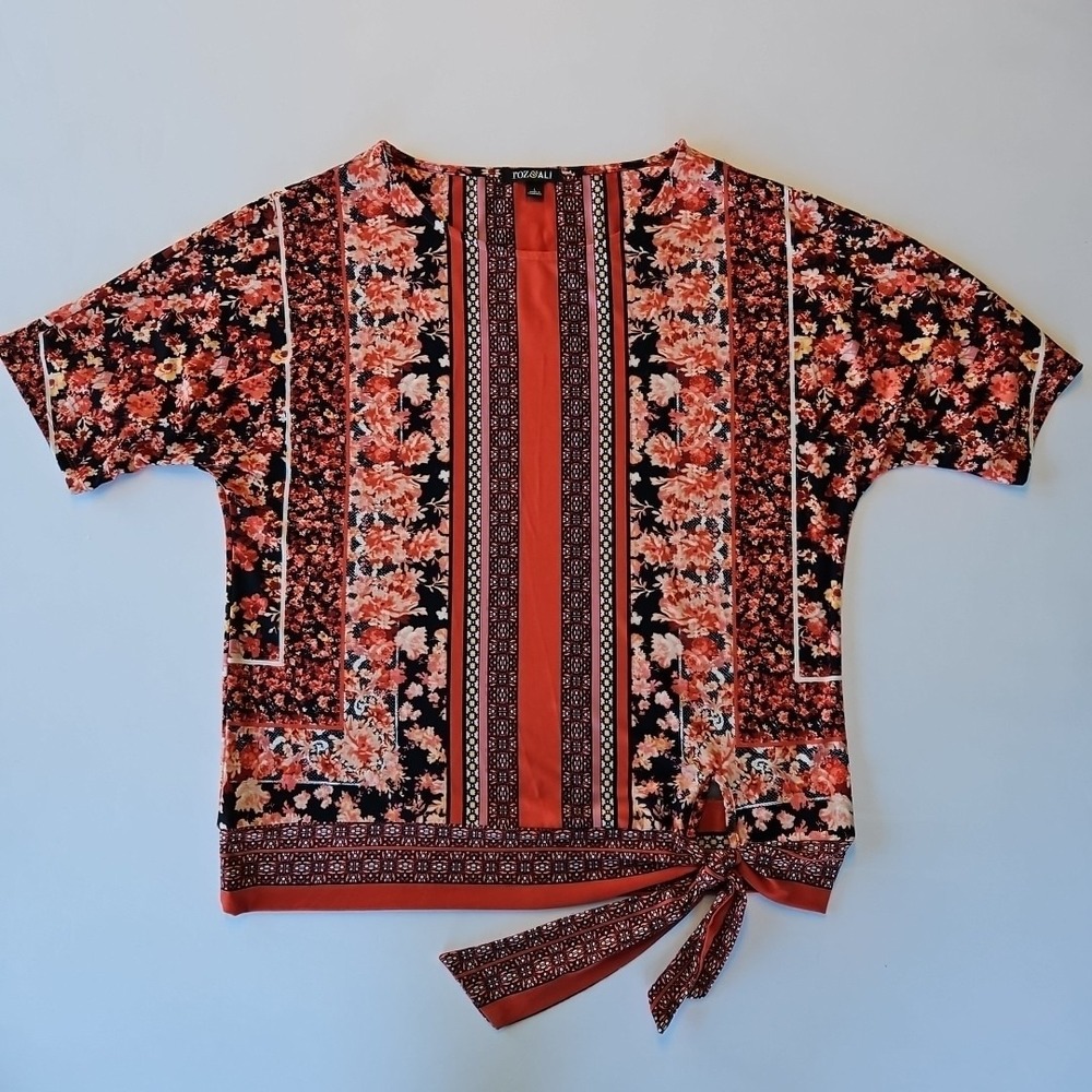 Women's Roz & Ali Side TieBlouse. Size Large Navy Blue Multi